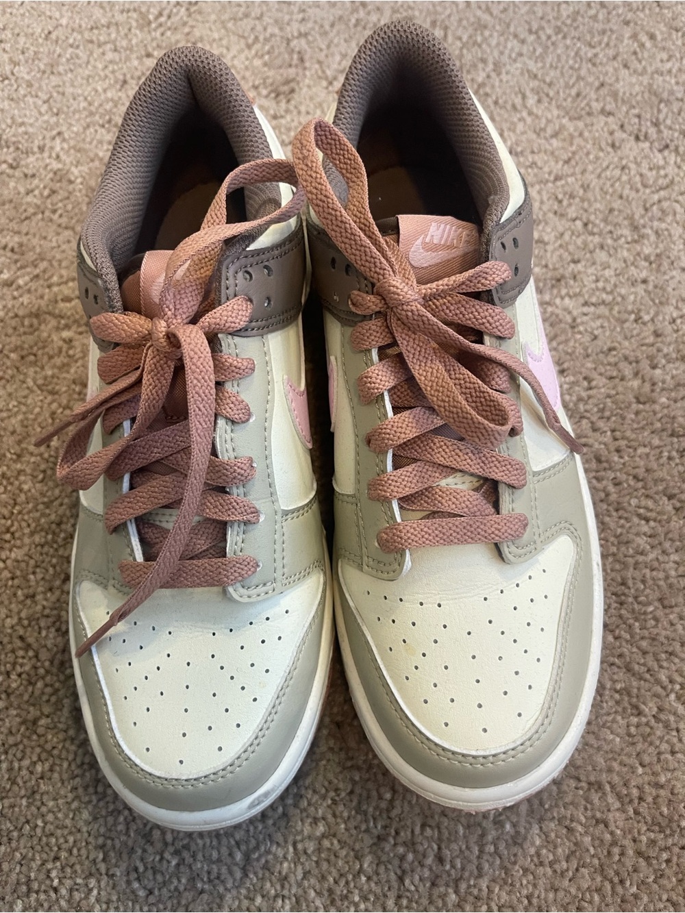 Nike Women’s Dunk in Cream, Taupe & Dusty Pink